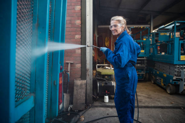 Why Choose Our Certified Pressure Washing Experts for Your Project Needs in Flanders, NY?
